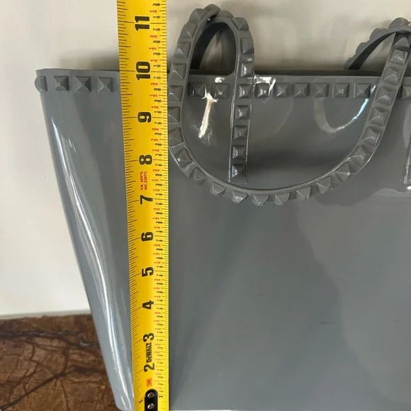 Carmen Sol Seba Mid Tote in Gray - Picture 14 of 14